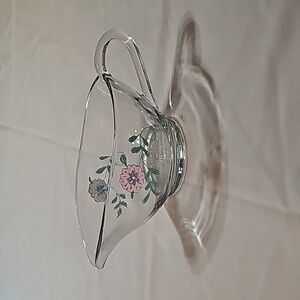 Anchor Hocking gravy boat hand painted with flowers 💐 artist signature "EQ"